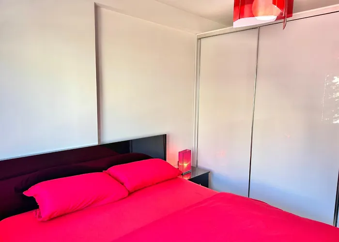 Vitamin Sea アパート